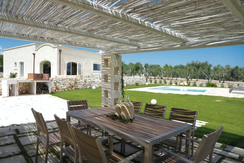 Find Me Under the Pergola Apartment in Province of Taranto