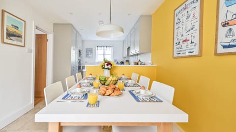 The Harbourmaster Apartment in Saint Austell