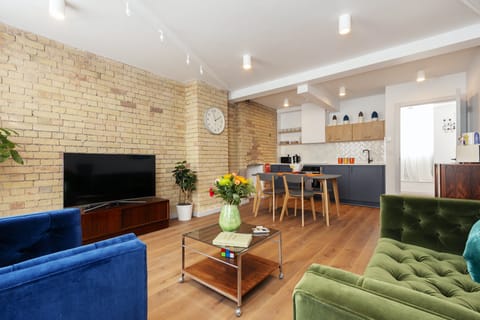 Warehouse Project Apartment in London Borough of Hackney