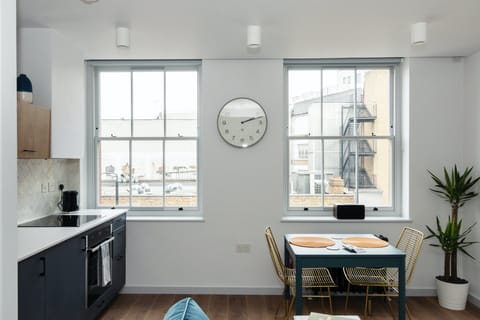 Shoreditch Stripes Apartment in London Borough of Hackney