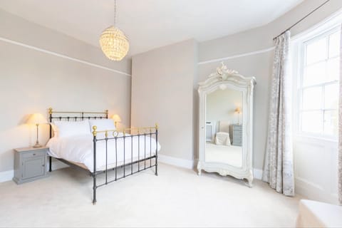 Royal Sweet Apartment in Cheltenham