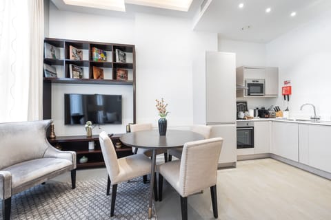 Beauty & Truth Apartment in City of Westminster