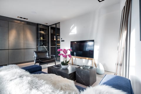Blue Nudes Apartment in City of Westminster