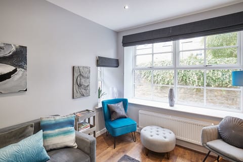 Earl Blue Apartment in Barnard Castle