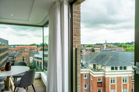 Top Drawer Apartment in York