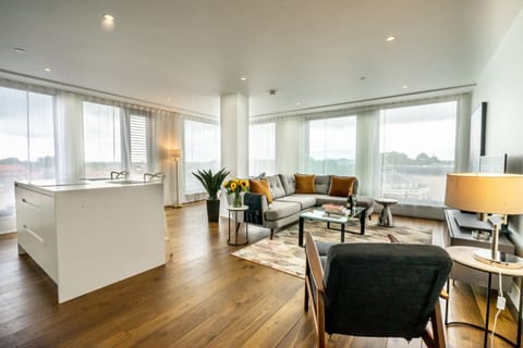 Top Drawer Apartment in York