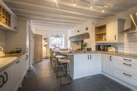 Old Slate Apartment in Wales