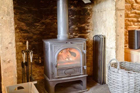 Inglenook Fireplace Apartment in Chipping Campden