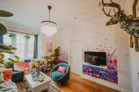 A Gaggle of Geese Apartment in England