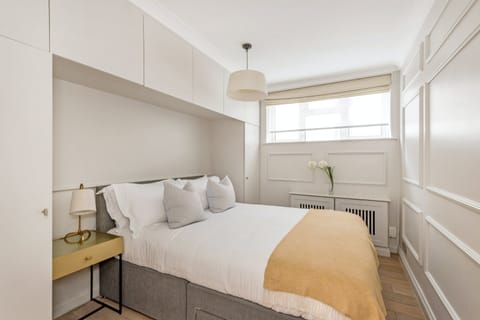 Hyde Park Chic II Apartment in City of Westminster