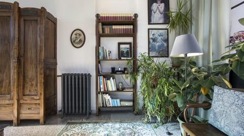 Through Frosted Glass Apartment in Rome