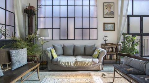 Through Frosted Glass Apartment in Rome