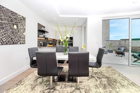 Sky Life Apartment in London Borough of Southwark