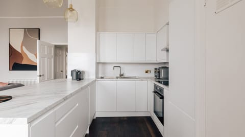 Portland Stone Apartment in Bath