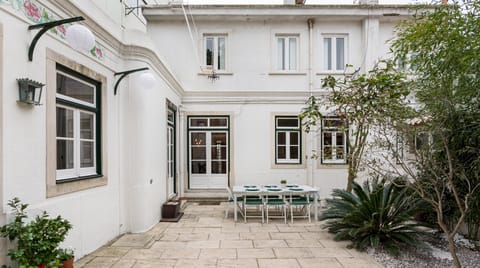 Azulejo Daydream Apartment in Lisbon