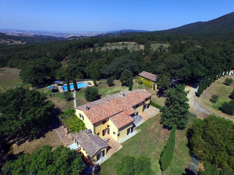 Tuscan Medley Apartment in Tuscany