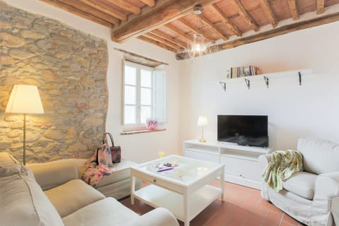 The Frantoio Olive Apartment in Capannori