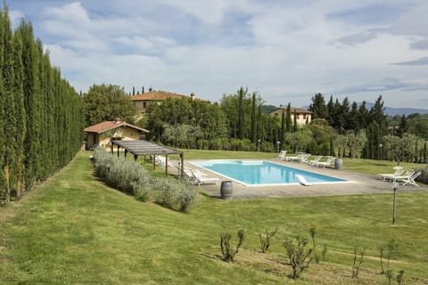 Cypress & Vines Apartment in Tuscany