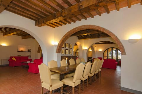 Cypress & Vines Apartment in Tuscany