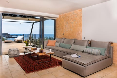 Under A Blue Moon Apartment in Crete