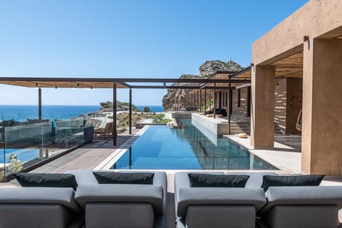 The Mountain Hugger Apartment in Crete