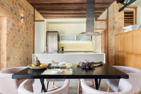 Poseidon's Rest Apartment in Crete