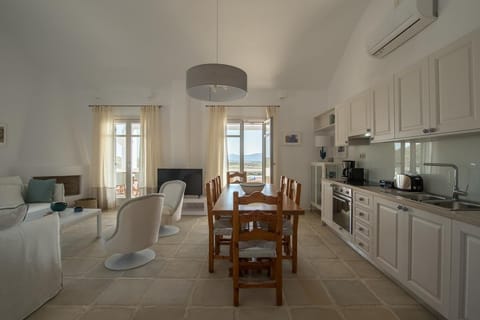 That's More Like It Apartment in Paros, Greece