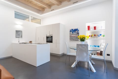 The Kitchen Gallery Apartment in Como