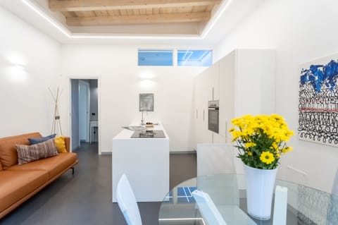 The Kitchen Gallery Apartment in Como