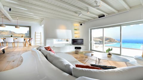 The Sun God Apartment in Mykonos, Mikonos 846 00, Greece