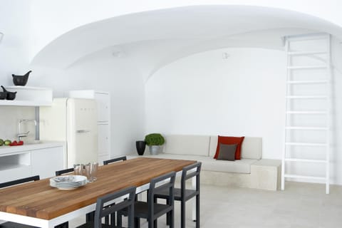 Santorini Serenity Apartment in Oia