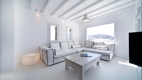 Peace & Purity Apartment in Mykonos, Mikonos 846 00, Greece