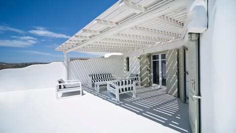 Peace & Purity Apartment in Mykonos, Mikonos 846 00, Greece