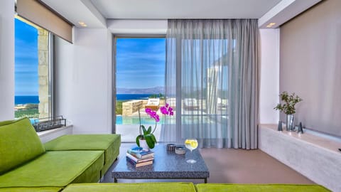 Azure Adagio Apartment in Crete