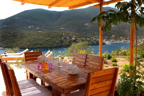 Roses Are Red Apartment in Lefkada, Lefkada Municipality, Greece