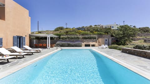 Sundowners By The Sea Apartment in Kea-Kythnos