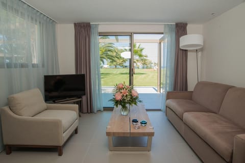 Sea Level Apartment in Halkidiki