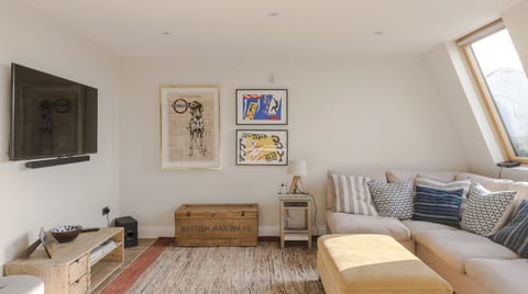 Carnival Row Apartment in City of Westminster