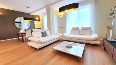 Allegretto Apartment in Milan