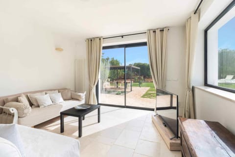 Whispering Breeze Apartment in Province of Taranto