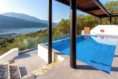 Bayside Lookout Apartment in Lefkada, Lefkada Municipality, Greece