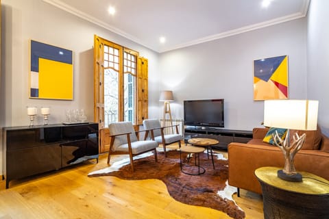 Sant Antoni Vermouth Condo in Barcelona