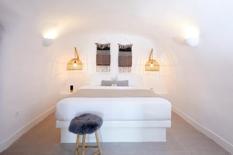 Drifting Through Dreams Apartment in Oia