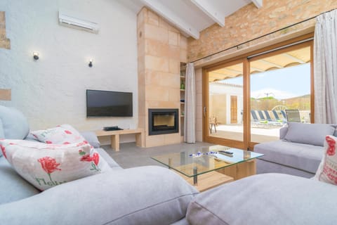 Hillside Haze Apartment in Pla de Mallorca