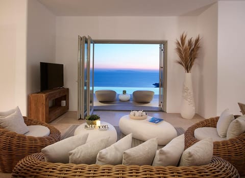 The Gem Stone Apartment in Mykonos, Mikonos 846 00, Greece