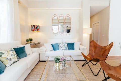 Leather & Light Condo in Seville