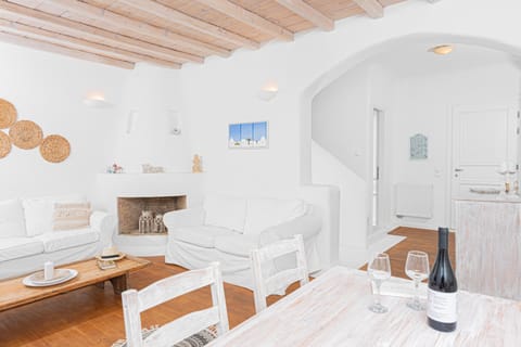 Island Tranquility Apartment in Mykonos, Mikonos 846 00, Greece