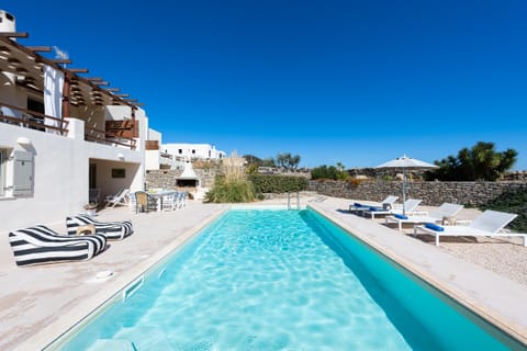 Sisterly Love Apartment in Paros, Greece