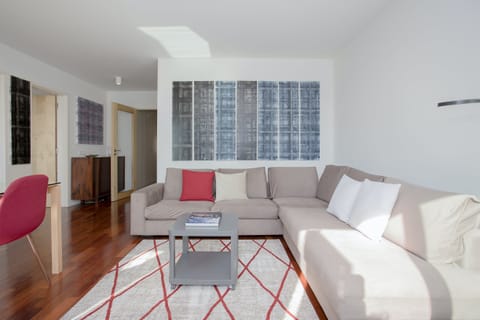 A Picture of Porto Apartment in Porto