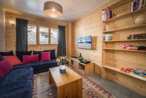 Snow & Stone Apartment in Val dIsere